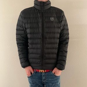 Hollister puffer